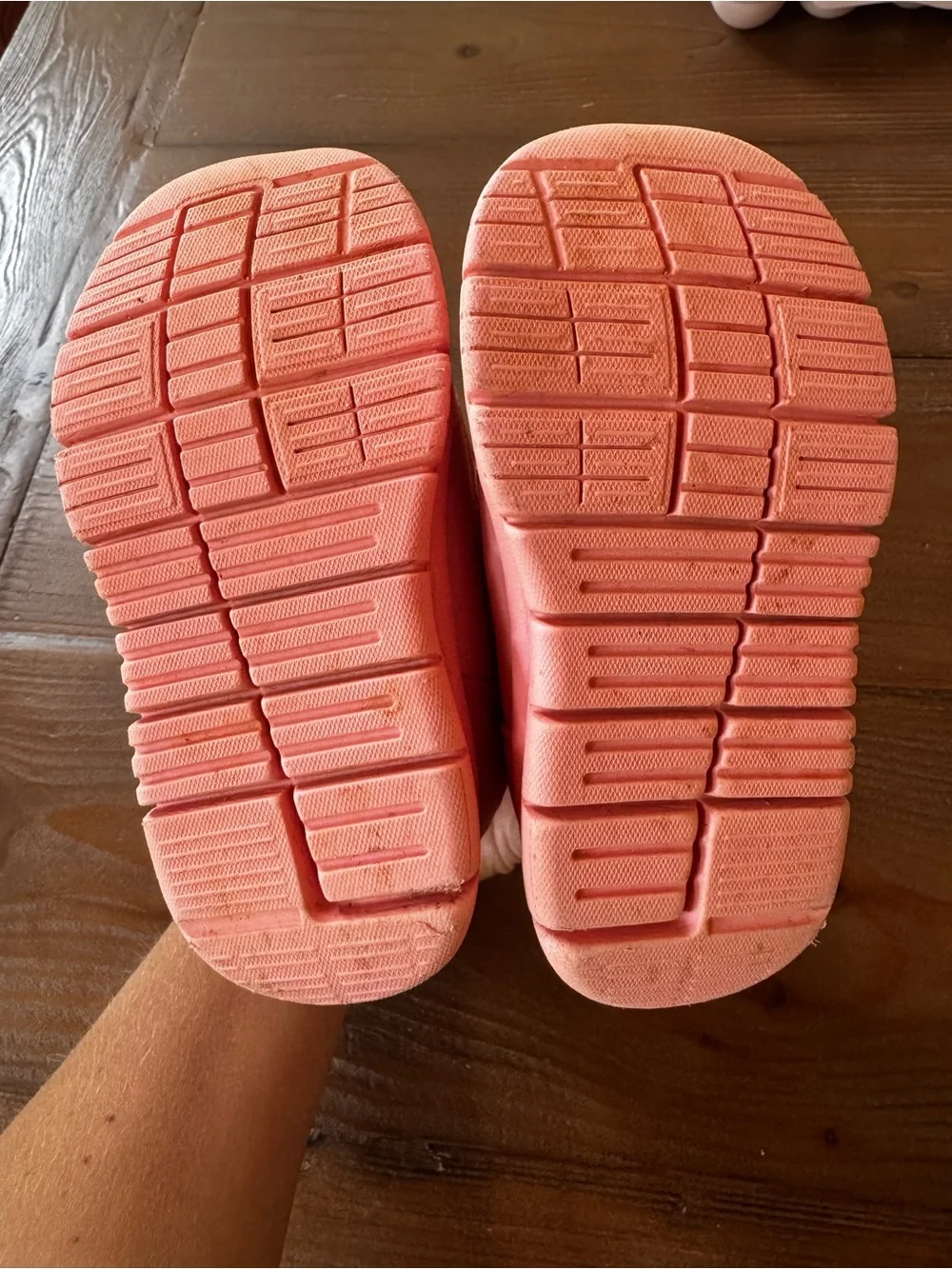 Toddler Ballerina Pink Dot-Accent winter/snow Boots with faux fur lining